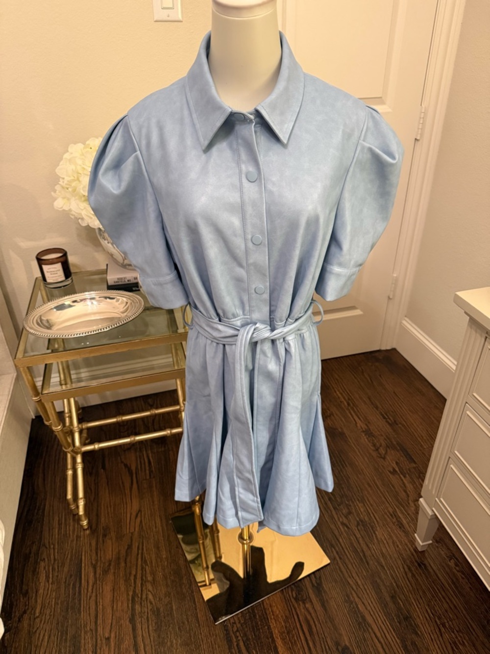 Dolce Cabo Vegan Leather Puff
Sleeve Belted Skate Dress
D20 - Picture 4 of 7